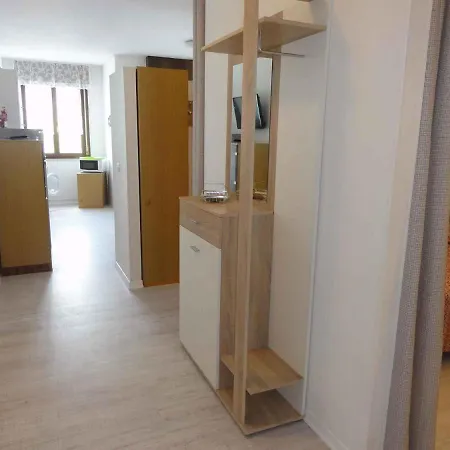 In 36807 Διαμέρισμα Μπιμπιόνε